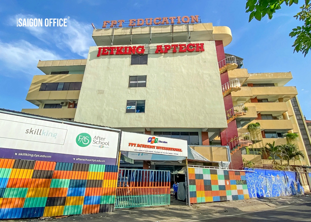 Tòa Nhà FPT Academy