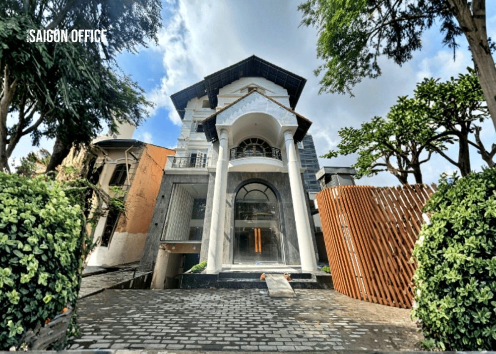 The Monarch 21 PKK Building